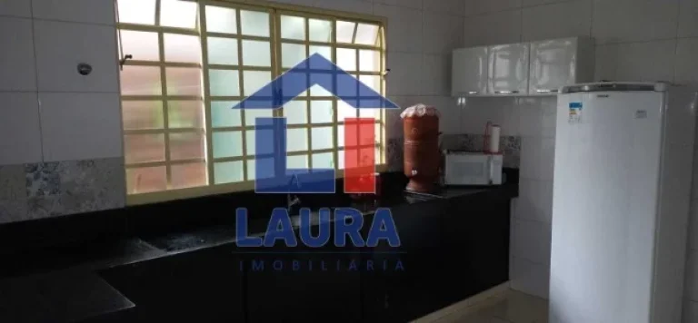 Imagem CASA RESIDENCIAL em ITAÚNA - MG, SANTANENSE