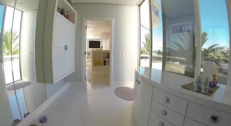 Imagem Casa com 5 dormitórios à venda, 1600 m² por R$ 37.000.000,00 - Jurerê Internacional - Florianópolis/SC