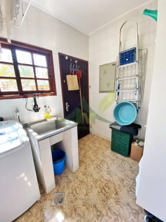 Imagem Chácara de Luxo em Loteamento Fechado - Porteira Fechada