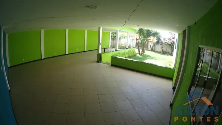 Imagem Casa Linear com 4 Quartos com 945m2 de Área Total à Venda em Praia de Santa Mônica - Guarapari/ES