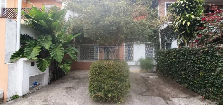 Imagem SOBRADO COM 3 DORMITÓRIOS E COM DUAS VAGAS PARA LOCAÇÃO NO PARAISO