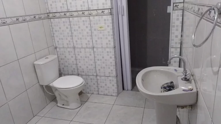 Imagem Casa com 3 dormitórios à venda, 185 m² por R$ 265.000,00 - Jardim Leblon - Suzano/SP