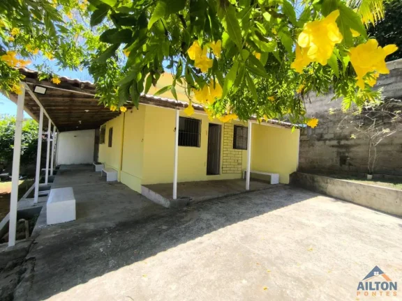 Imagem Casa Linear com 2 Quartos à Venda no Bairro Perocão - Guarapari/ES