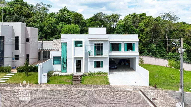 Imagem ESTUDA PERMUTA ATÉ 800K - Casa com 273m² em condomínio - 4 Quartos (1 Suíte) R$ 1.499.000 - Rondinha, Campo Largo/PR.