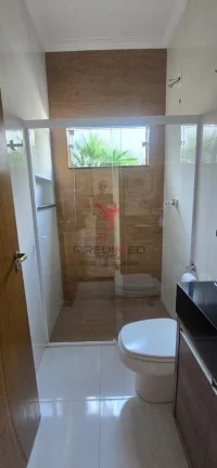 Imagem Casa com Quintal,Área de serviço e Garagem, em Vila Bela, Guaratinguetá