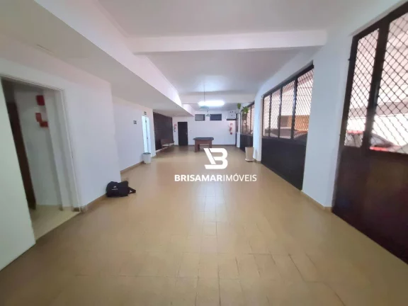 Imagem PITANGUEIRAS- DUAS QUADRAS DA PRAIA , TOTALMENTE REFORMADO E DECORADO, 02 VAGAS DE GARAGEM NO PRÉDIO.