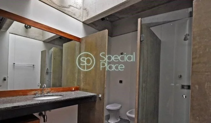 Imagem Excelente residência com 976m² de área construída num terreno de 3.100m² no bairro Cidade Jardi...