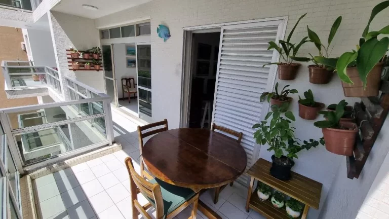 Imagem Apartamento com 3 dormitórios à venda, 140 m² - Pitangueiras - Guarujá/SP