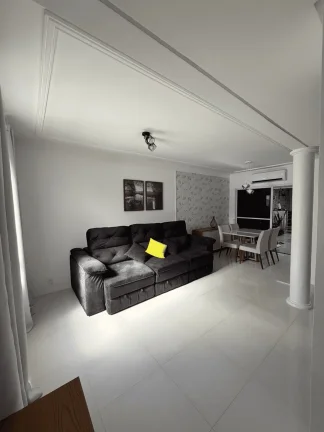 Imagem Casa estilo sobrado à venda - Área útil 120 m2 com 3 dormitórios sendo 1 suíte - 2 vagas - Condomíni