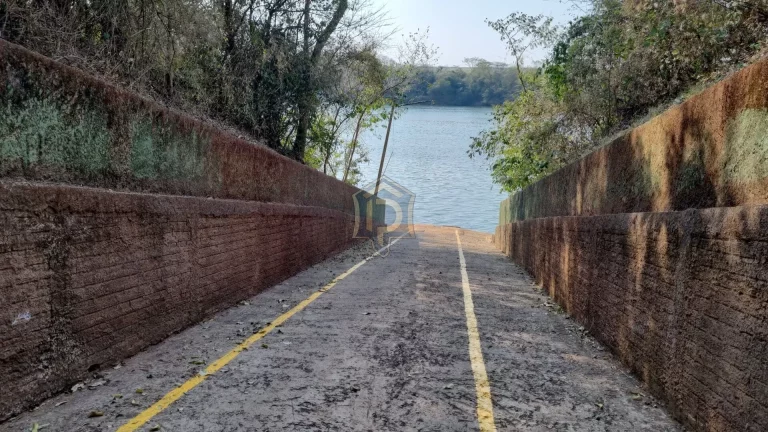 Imagem Condomínio Salto das Bananeiras I - Terreno em Condomínio de Lazer Beira Rio Ivaí