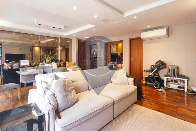 Imagem Apartamento para locação no Itaim Bibi, São Paulo-SP! 3 quartos, 1 suíte, 3 banheiros, 2 vagas, 125m². Venha conferir!
