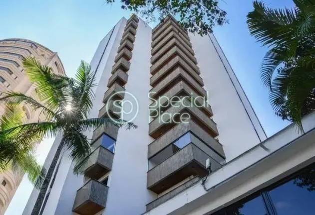 Imagem Oportunidade para reforma com excelente planta em Moema Índios. Apartamento com planta ampla, 3 dor...