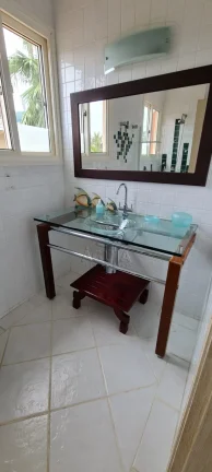 Imagem Casa de condomínio à venda na praia do Lázaro em Ubatuba!