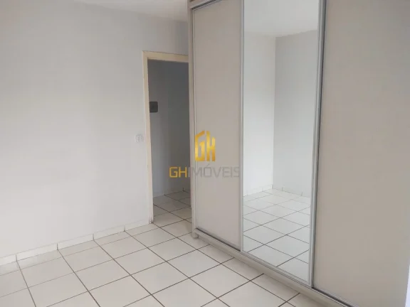 Imagem Sobrado com 3 quartos no Condomínio Las Vegas, em terreno com 200m² com 130m² de área construíd...