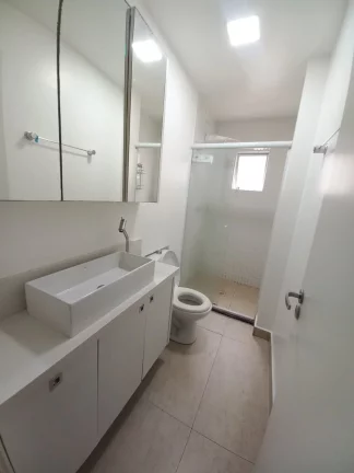 Imagem Locação Anual com 02 Dormitórios Mobiliado Localizado no Centro de Balneário Camboriú - SC