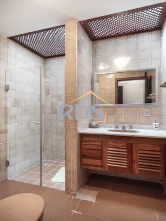 Imagem Linda casa Ubatuba p?(C) na areia ! 592m 06 suítes ! Oportunidade única
