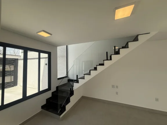 Imagem Linda Casa com Piscina no Residencial Nova Jaguari