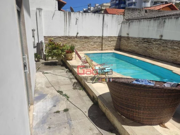 Imagem Casa com 3 dormitórios à venda, 480 m² por R$ 1.400.000,00 - Braga - Cabo Frio/RJ