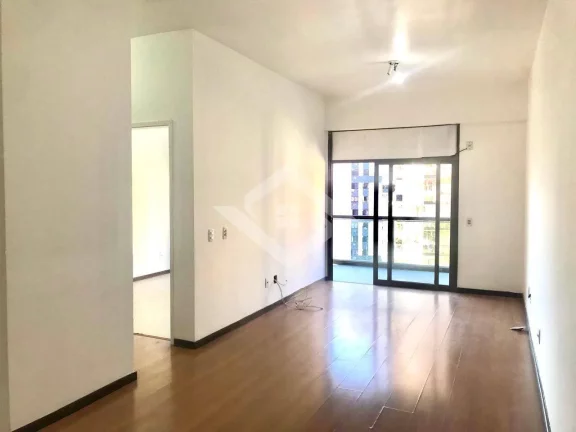 Imagem Apartamento de 3 Quartos com Suíte à Venda no Condomínio Barra Sol
