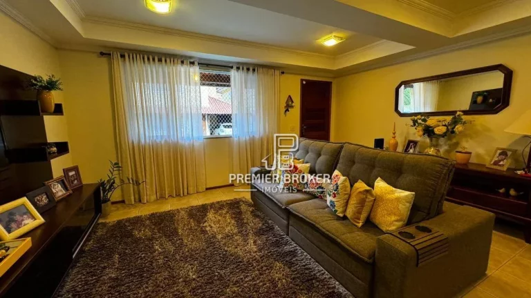 Imagem Casa à venda, 190 m² por R$ 890.000,00 - Araras - Teresópolis/RJ