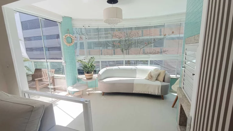 Imagem Apartamento com 3 dormitórios sendo 2 suítes e 1 vaga de garagem Centro, Balneário Camboriú/SC