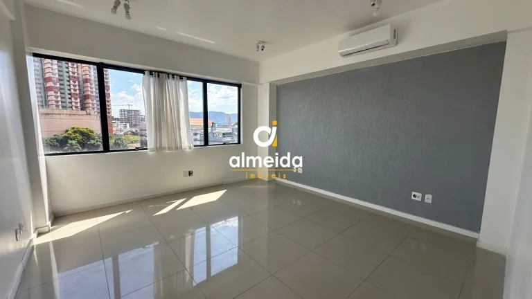 Imagem SALA COMERCIAL COM ÓTIMA LOCALIZAÇÃO