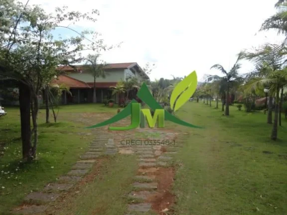 Imagem Lindo sítio à Venda em Piracaia no asfalto