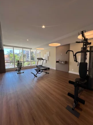 Imagem Apartamento alto padrão com 3 suítes e 2 vagas de garagem no bairro América em Joinville/SC