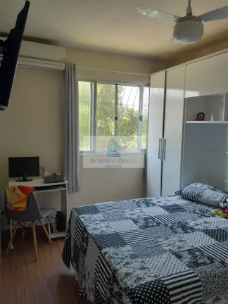 Imagem Apartamento à venda no Rio de Janeiro-RJ, bairro Camorim: 2 quartos, sala, banheiro, vaga de garagem. Aproveite!
