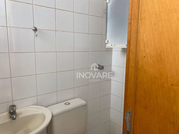 Imagem Apartamento com 3 dormitórios para alugar, 108 m² por R$ 3.550/mês - Setor Central - Itumbiara/GO