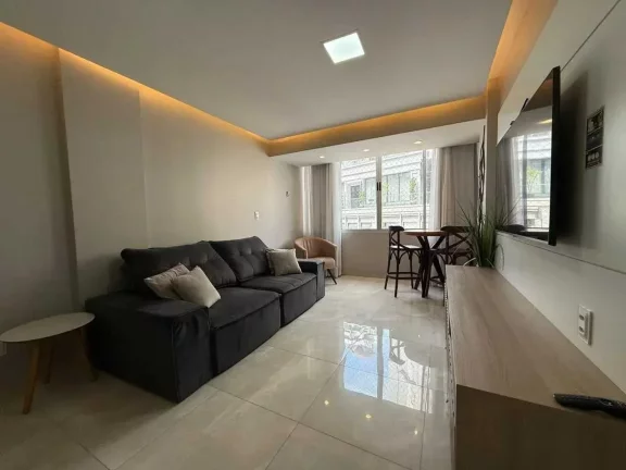Imagem Apartamento reformado de 3 dormitórios sendo 2 suítes e 1 vaga - Balneário Camboriú/SC
