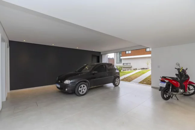 CASA 3 QUARTOS CONDOMINIO FECHADO NO CAMPO COMPRIDO