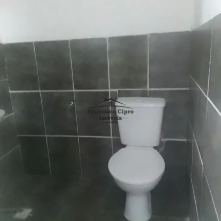 Imagem Ponto Comercial para alugar no bairro São Benedito - Guaratinguetá/SP