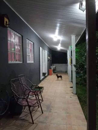 Imagem Ótimo Investimento !!! - Casa, e mais dois Kit Nets, centro de Pinhal