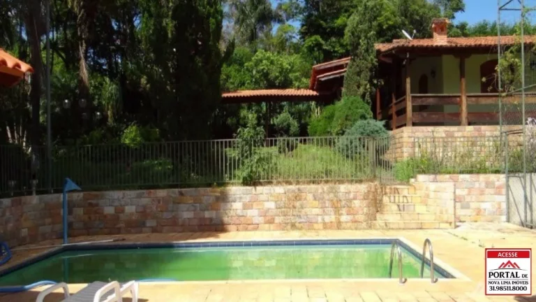 Imagem VENDO BELO SITIO EM ESMERALDAS, JUNTO AO CONDOMÍNIO IPÊ AMARELO. AMPLA ÁREA DE LAZER, PISCINA, SAUNA, QUADRA E LAGOA COM MUITO PEIXE