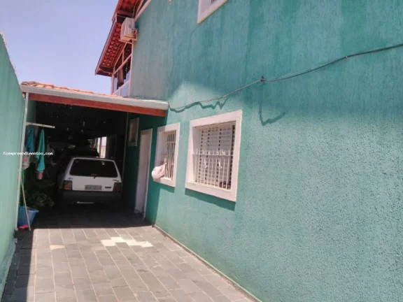 Imagem Casa para Venda em Limeira, Parque Hipolito, 5 dormitórios, 1 suíte, 2 banheiros, 2 vagas