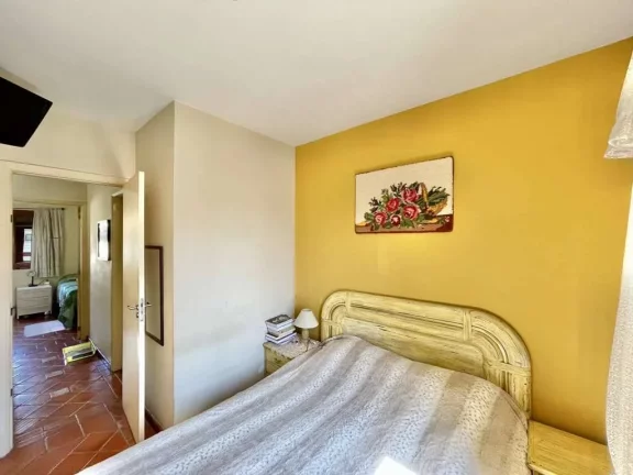 Imagem Cond. San Filipi - Casa 2d c/ terraço, armários e quintal com churrasqueira