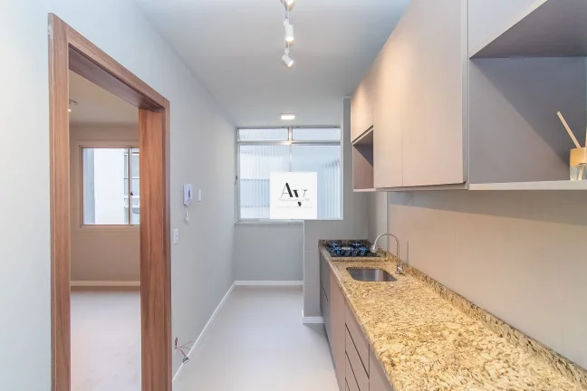Imagem Apartamento à venda no bairro Vila Ipiranga - Porto Alegre/RS