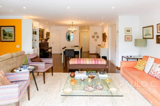 Imagem Vila Nova Conceição Venda - 3 suítes - 3 vagas - 161m²