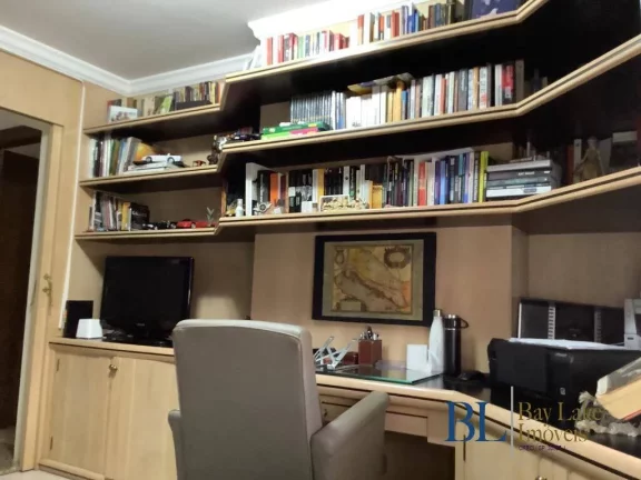 Imagem Amplo Apartamento À Venda Com 244M² - 4 Vagas!! Palazzo Venezzia!!