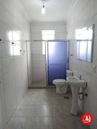 Imagem Sobrado com 3 dormitórios para alugar, 144 m² por R$ 2.023,00/mês - São João - Porto Alegre/RS