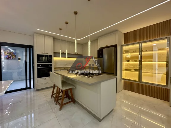 Imagem Casa Alto Padrão em Umbará, Curitiba/PR