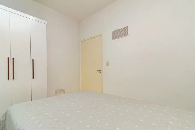 Imagem Apartamento à venda em Porto Alegre, Petrópolis, com 1 quarto, 46m2