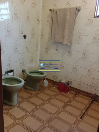 Imagem Casa a venda R$ 300.000 com 2 quartos, 4 vagas bairro Adelino Simioni - Ribeirão Preto