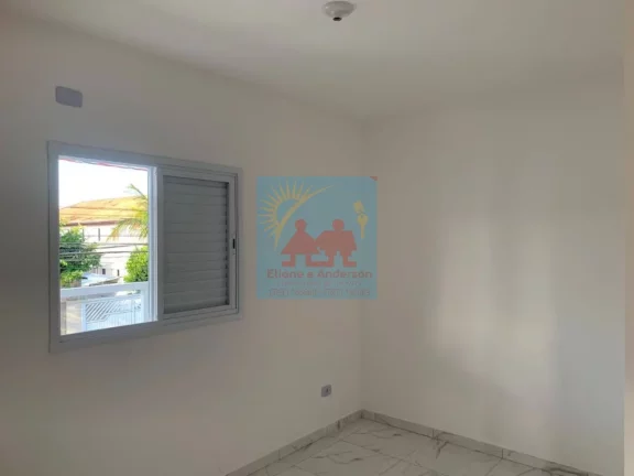 Imagem Casa Condominio com Sacada, 02 dormitórios, uma vaga de garagem R$ 240mil