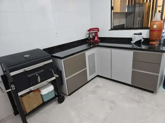 Imagem Casa à venda em Campolide, com 2 quartos