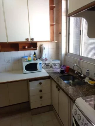 Imagem Apartamento com 2 dormitórios à venda, 64 m² por R$ 310.000,00 - Vila Itapura - Campinas/SP