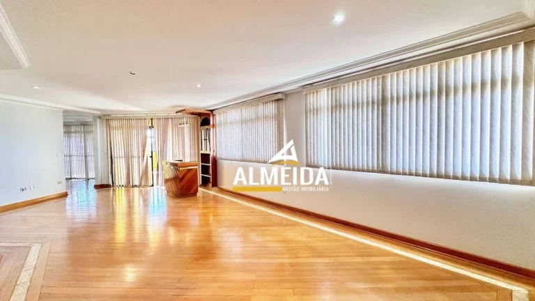 Imagem Cobertura com 4 dormitórios à venda, 231 m² por R$ 1.280.000,00 - Jardim Claret - Rio Claro/SP