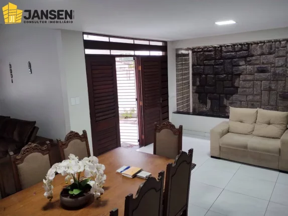 Imagem VENDO CASA COM DOIS PAVIMENTOS NA MELHOR ÁREA DO BAIRRO EXPEDICIONÁRIO