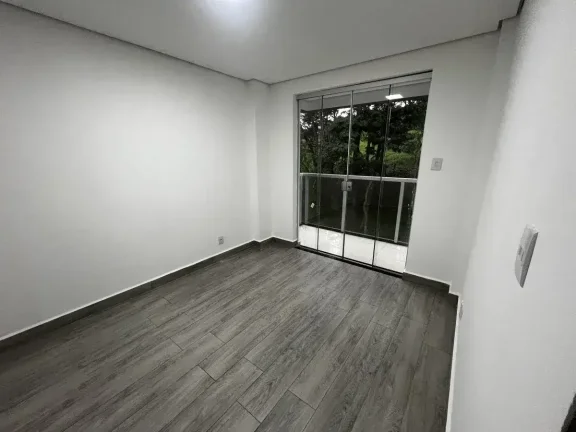 Imagem Cobertura à venda em Barbacena, Caiçaras, com 3 quartos, 116m2